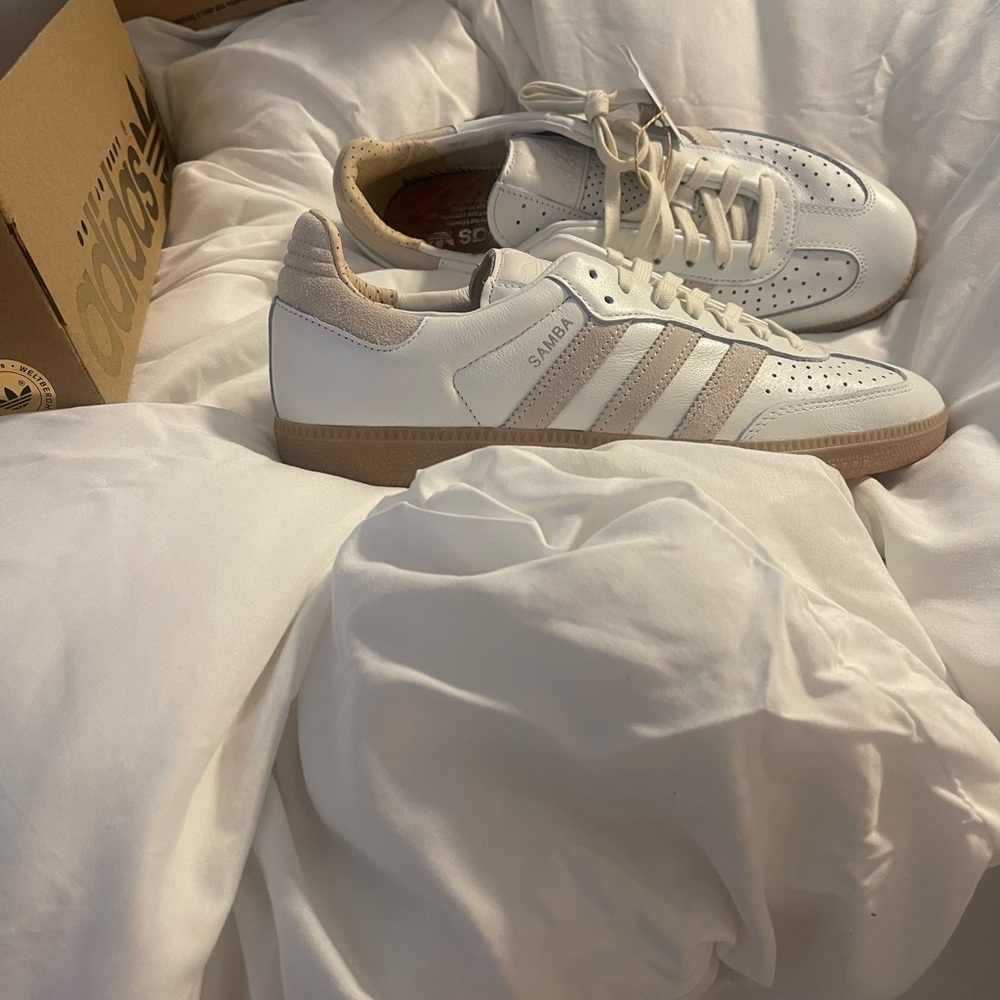 Adidas sambas